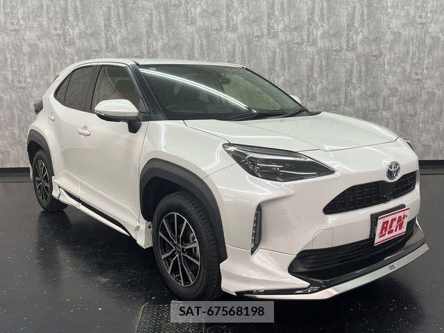 Toyota YARIS CROSS 2022-03 6678932-6
