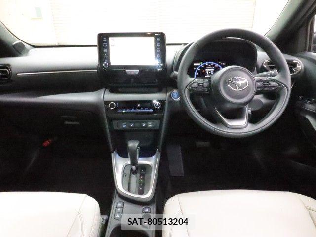 Toyota YARIS CROSS 2023-09 6682983-2