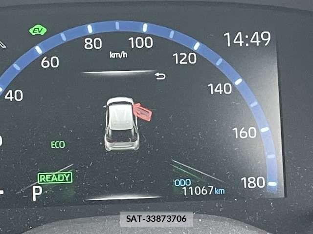 Toyota YARIS CROSS 2023-04 6684097-13