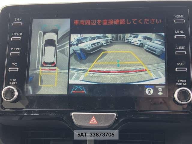 Toyota YARIS CROSS 2023-04 6684097-2