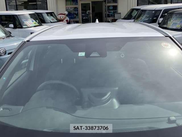 Toyota YARIS CROSS 2023-04 6684097-5