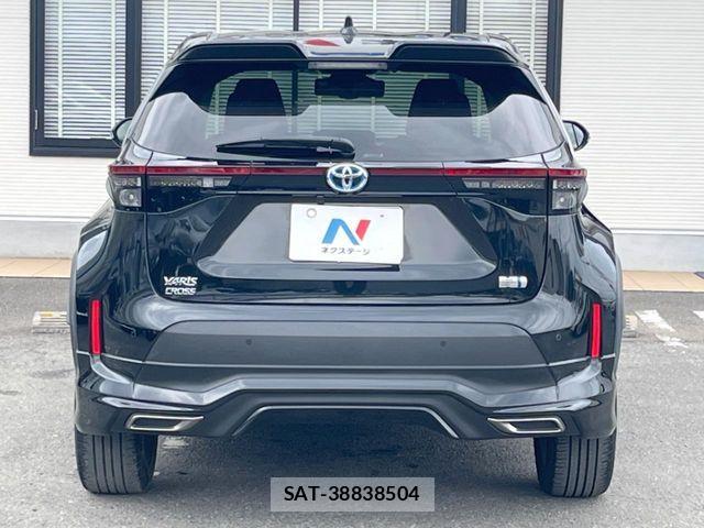 Toyota YARIS CROSS 2022-07 6717845-15