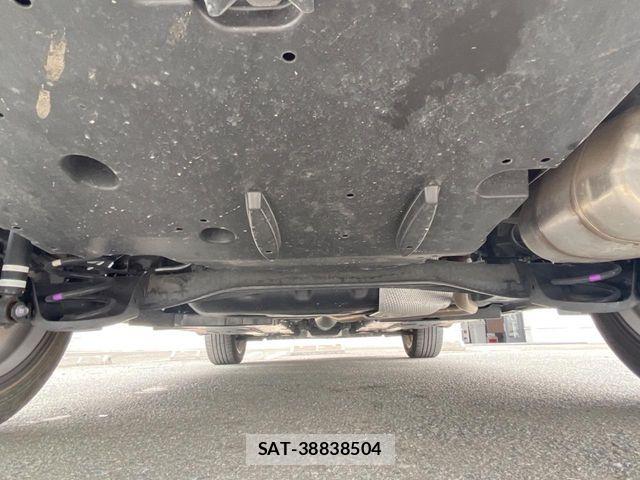 Toyota YARIS CROSS 2022-07 6717845-18