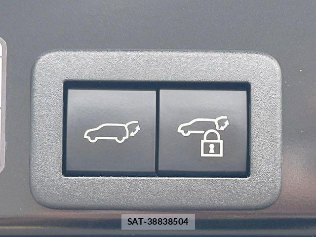 Toyota YARIS CROSS 2022-07 6717845-7