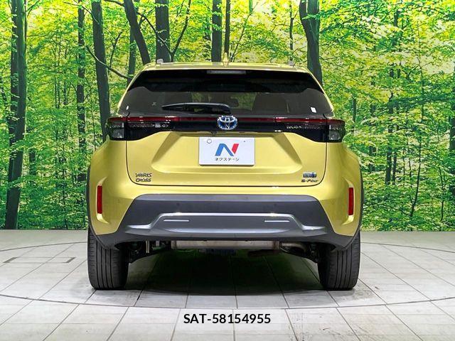 Toyota YARIS CROSS 2022-09 6717851-14