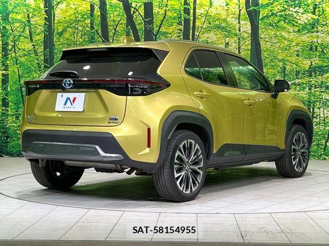 Toyota YARIS CROSS 2022-09 6717851-16