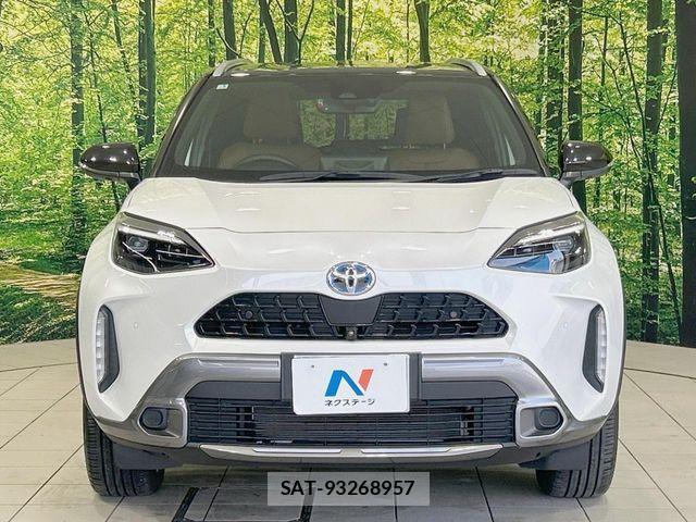 Toyota YARIS CROSS 2023-03 6717847-13