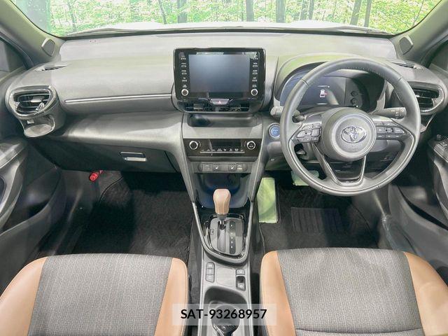 Toyota YARIS CROSS 2023-03 6717847-1
