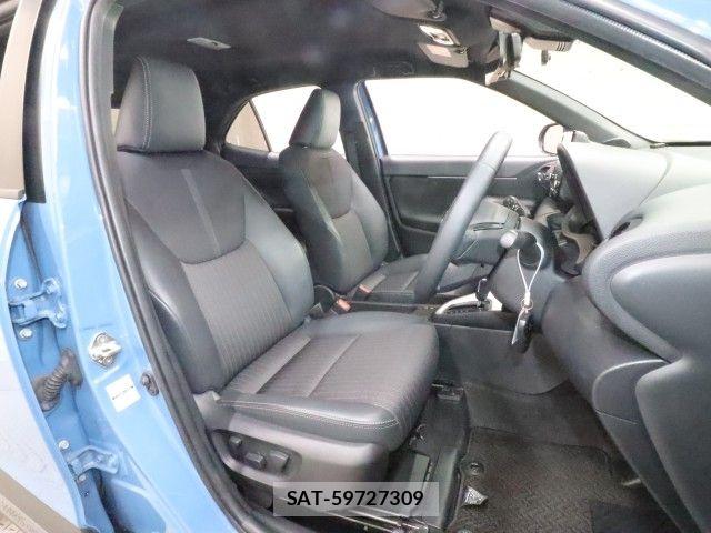 Toyota YARIS CROSS 2023-03 6717850-3