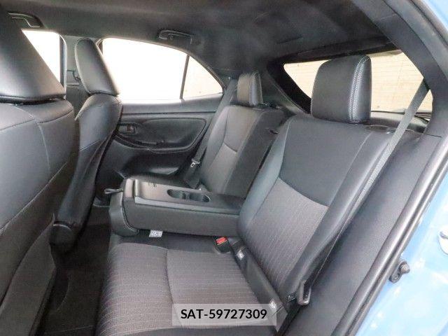 Toyota YARIS CROSS 2023-03 6717850-7