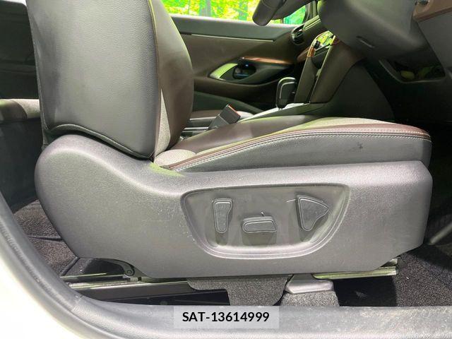 Toyota YARIS CROSS 2022-01 6717846-6