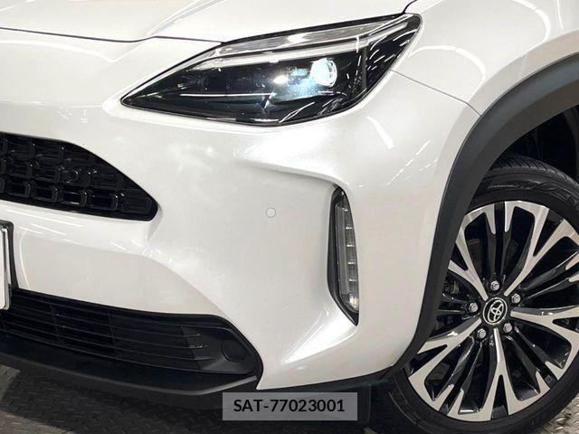 Toyota YARIS CROSS 2023-07 6717852-11