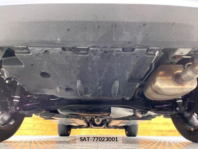 Toyota YARIS CROSS 2023-07 6717852-18