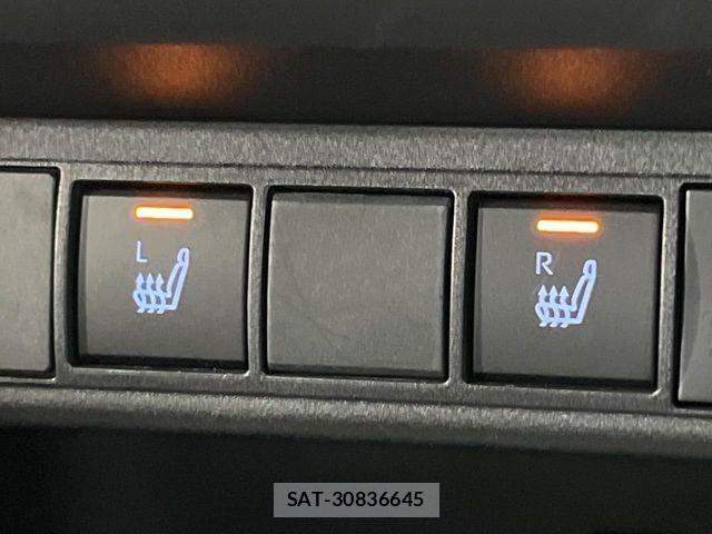 Toyota YARIS CROSS 2023-05 6754069-6