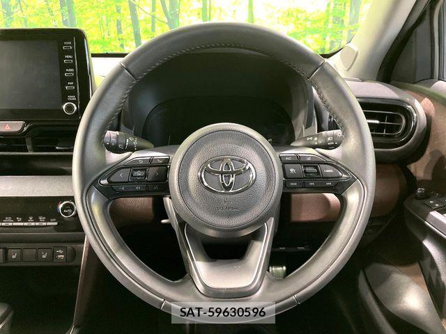 Toyota YARIS CROSS 2021-12 6754070-10