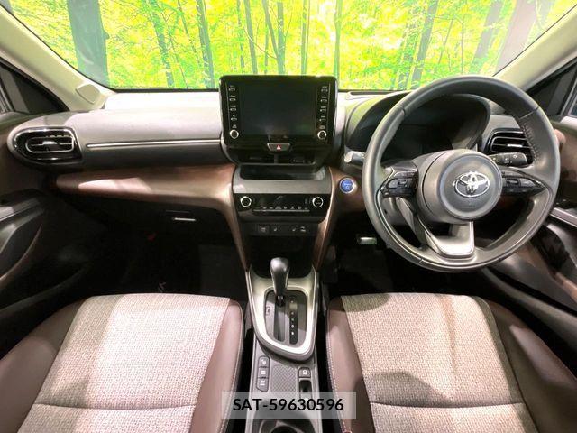 Toyota YARIS CROSS 2021-12 6754070-1