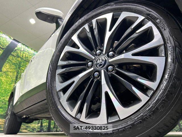 Toyota YARIS CROSS 2022-06 6754073-12