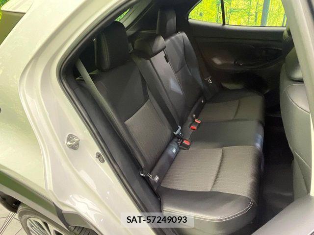 Toyota YARIS CROSS 2023-02 6754067-8