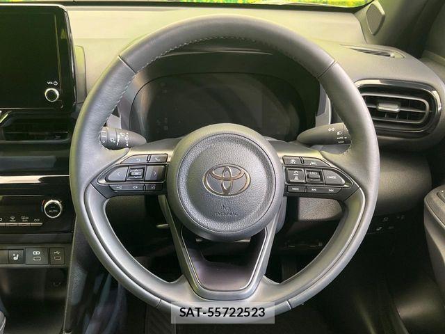 Toyota YARIS CROSS 2025-07 6754065-11