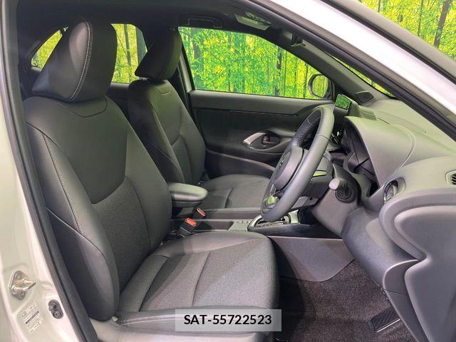 Toyota YARIS CROSS 2025-07 6754065-8