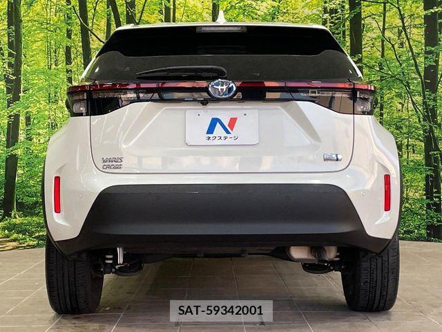 Toyota YARIS CROSS 2021-06 6818309-14