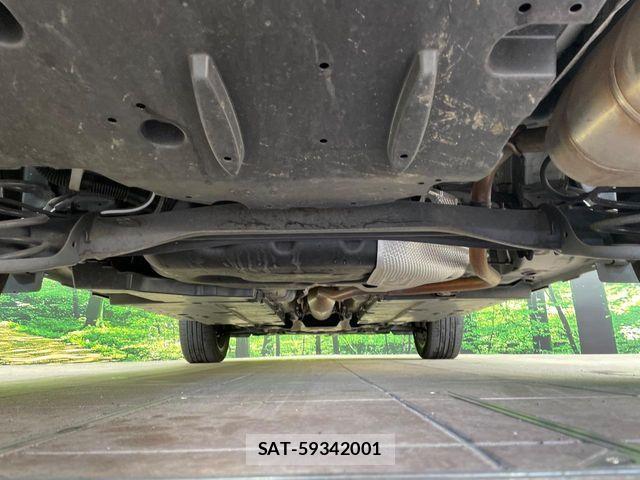 Toyota YARIS CROSS 2021-06 6818309-18