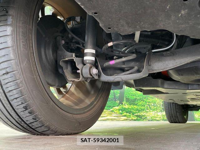 Toyota YARIS CROSS 2021-06 6818309-19
