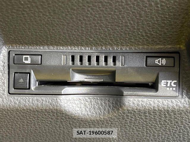 Toyota YARIS CROSS 2021-02 6818306-6