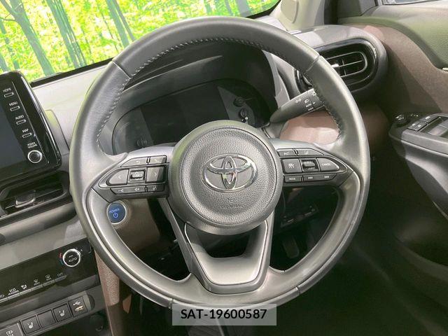 Toyota YARIS CROSS 2021-02 6818306-7