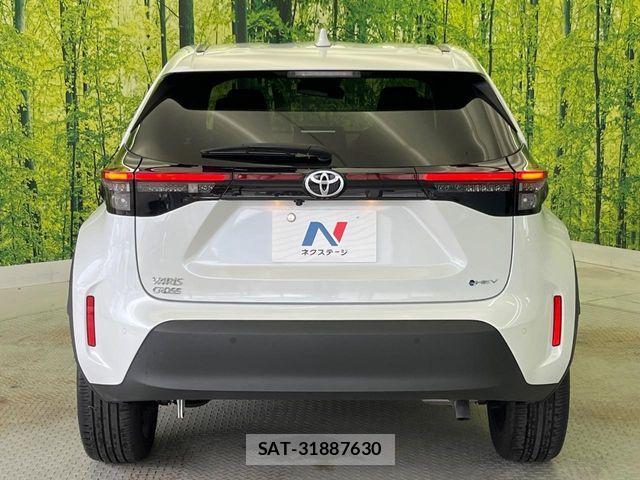 Toyota YARIS CROSS 2024-05 6818294-15