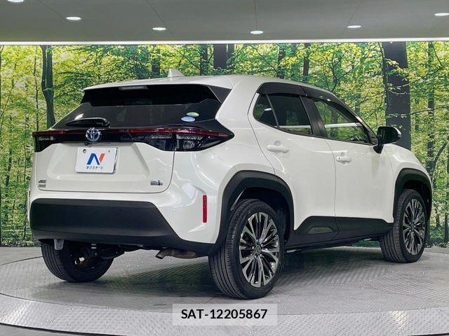 Toyota YARIS CROSS 2021-12 6818315-16