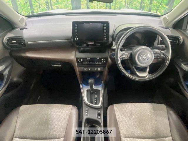 Toyota YARIS CROSS 2021-12 6818315-1