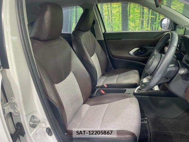 Toyota YARIS CROSS 2021-12 6818315-7