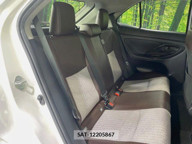 Toyota YARIS CROSS 2021-12 6818315-8
