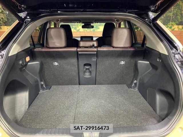 Toyota YARIS CROSS 2022-04 6818293-10