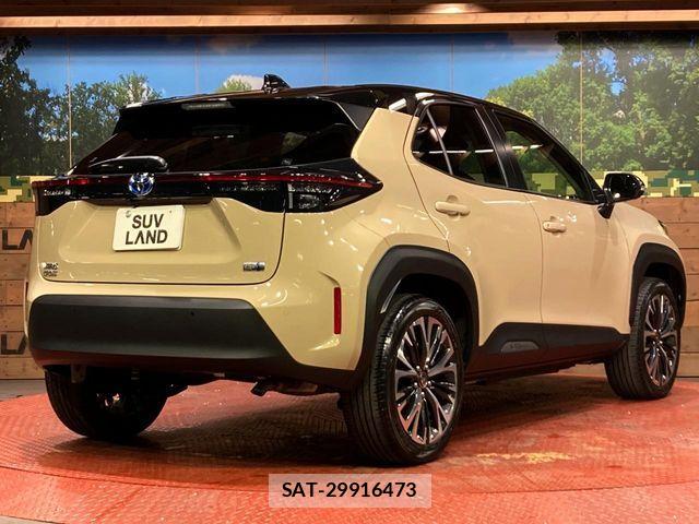 Toyota YARIS CROSS 2022-04 6818293-16