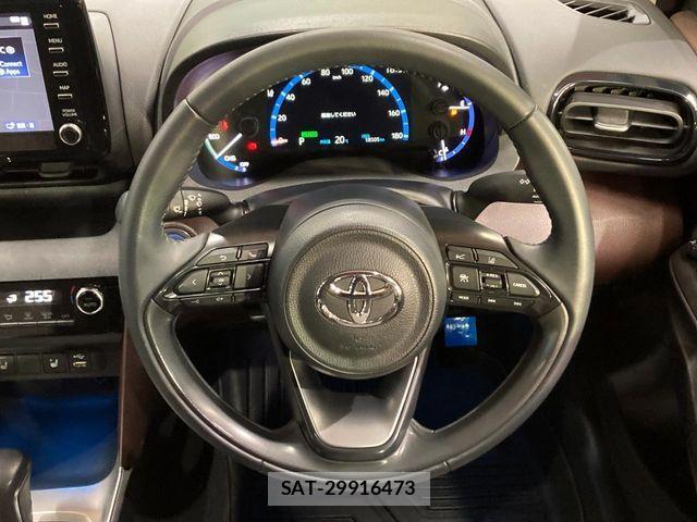 Toyota YARIS CROSS 2022-04 6818293-7