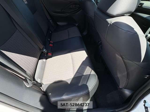 Toyota YARIS CROSS 2023-08 6818301-28
