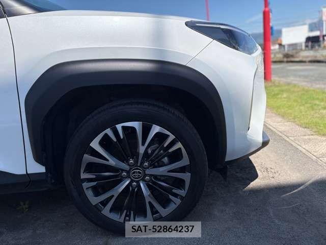 Toyota YARIS CROSS 2023-08 6818301-2