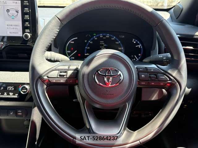 Toyota YARIS CROSS 2023-08 6818301-7