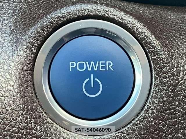 Toyota YARIS CROSS 2021-06 6818303-12
