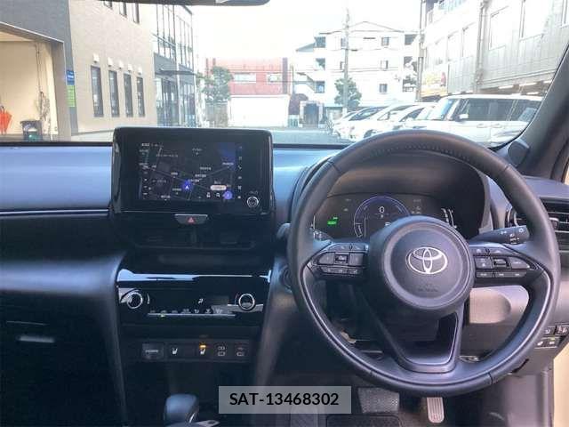 Toyota YARIS CROSS 2025-07 6916060-9