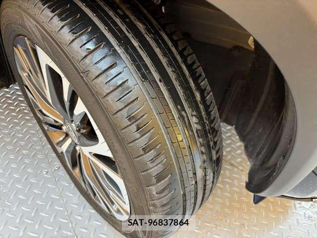 Toyota YARIS CROSS 2023-04 6916061-17