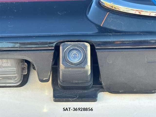 Toyota YARIS CROSS 2021-02 6916084-19