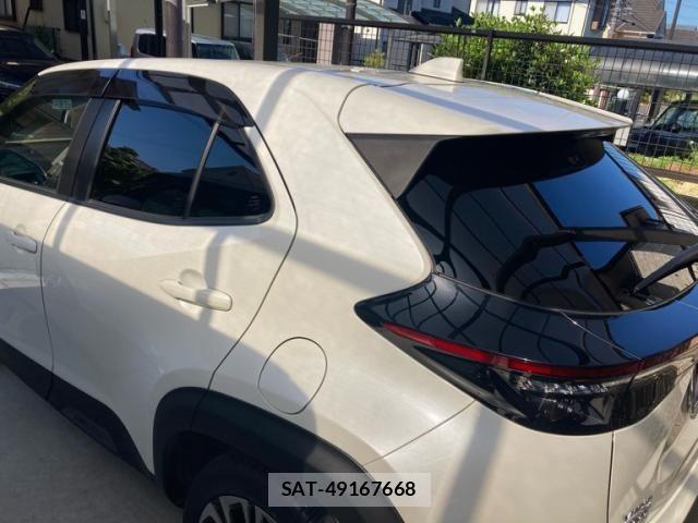 Toyota YARIS CROSS 2021-01 6916107-3