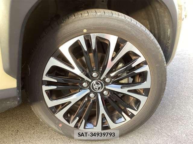 Toyota YARIS CROSS 2025-06 6916056-14