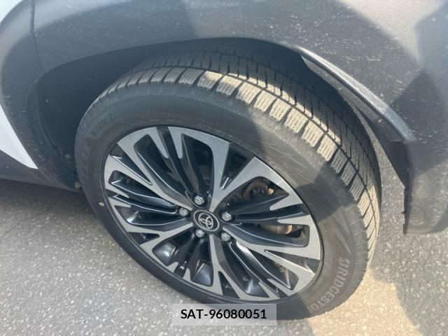 Toyota YARIS CROSS 2023-03 6916080-4
