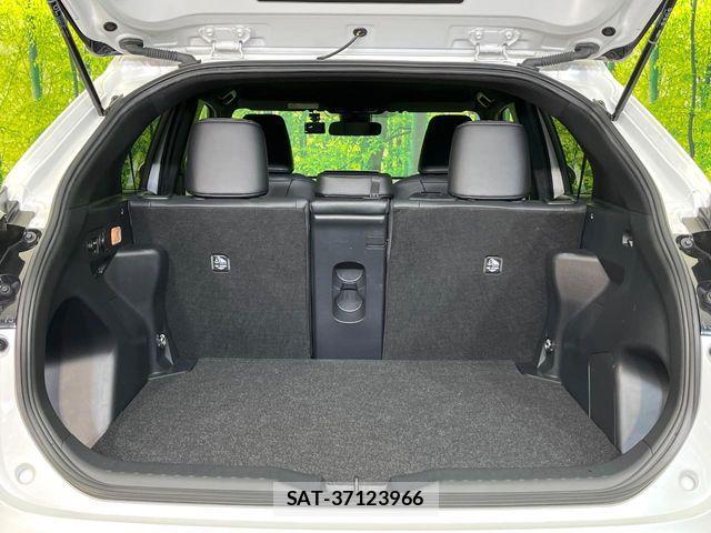 Toyota YARIS CROSS 2023-07 6916064-9