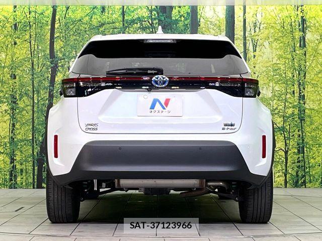 Toyota YARIS CROSS 2023-07 6916064-14