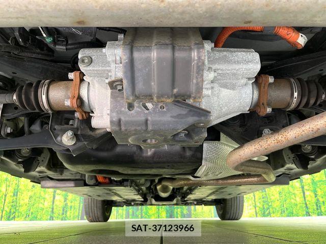 Toyota YARIS CROSS 2023-07 6916064-18